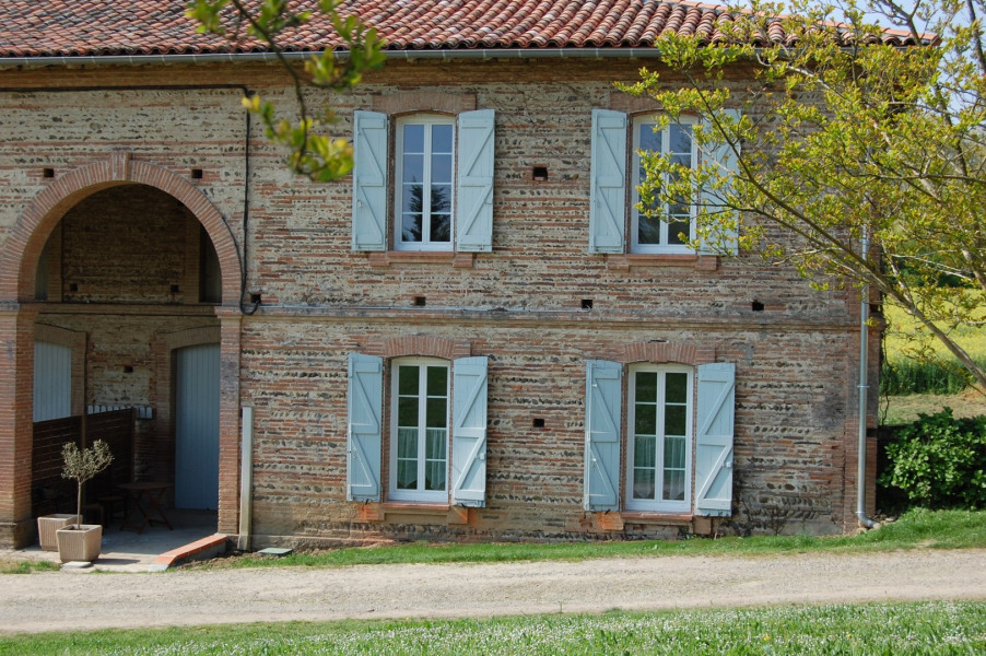 Gite De Vacances A Blagnac En Midi Pyrenees Pour 4 Pers 70m Amivac Com