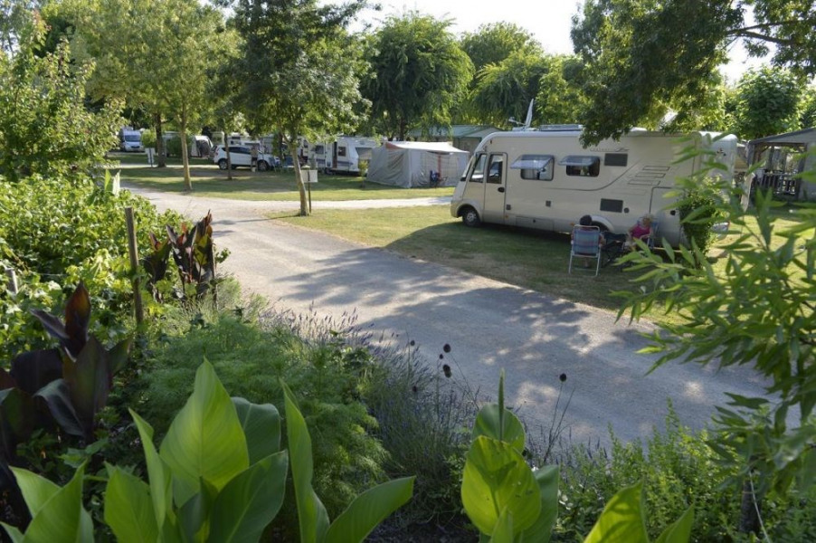 Flower Camping La Venise Verte, 93 emplacements, 27 locatifs