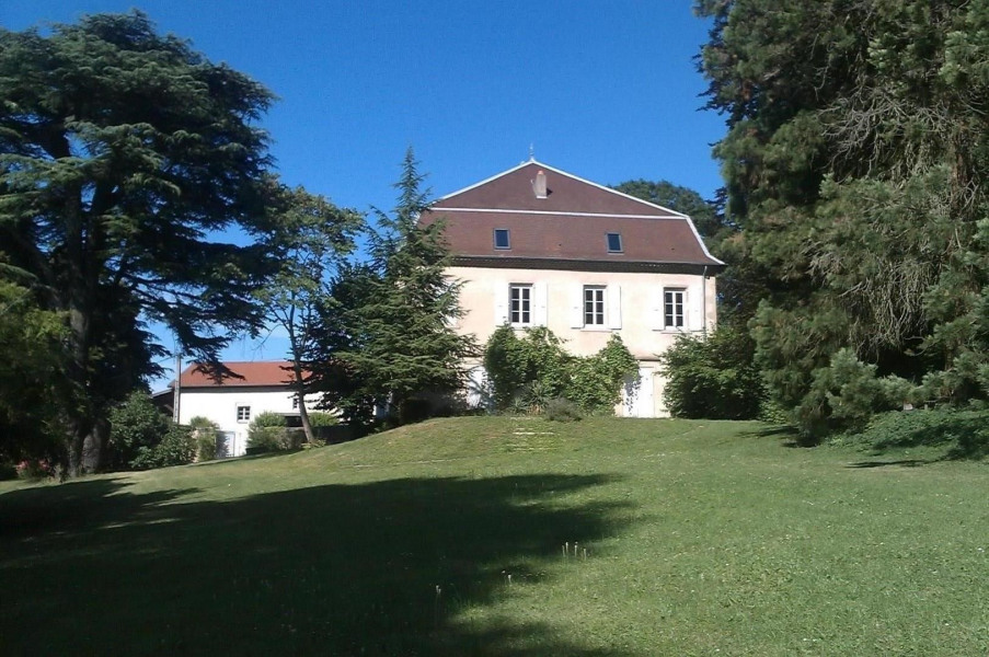 Façade ouest en haut du parc