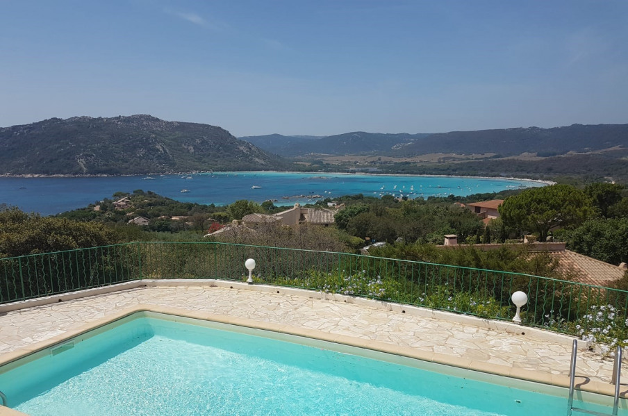 Haus De Vacances à Porto Vecchio En Corsica Pour 8 Pers