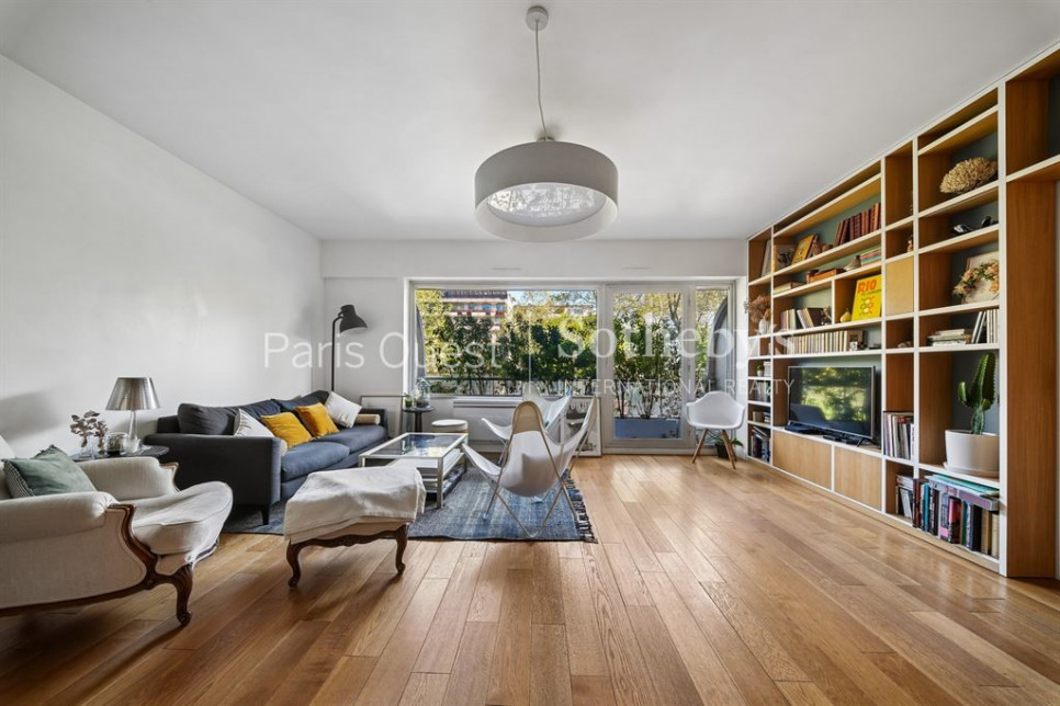 Appartement de luxe à vendre dans le quartier Ile de la Jatte-Parc d'Orléans