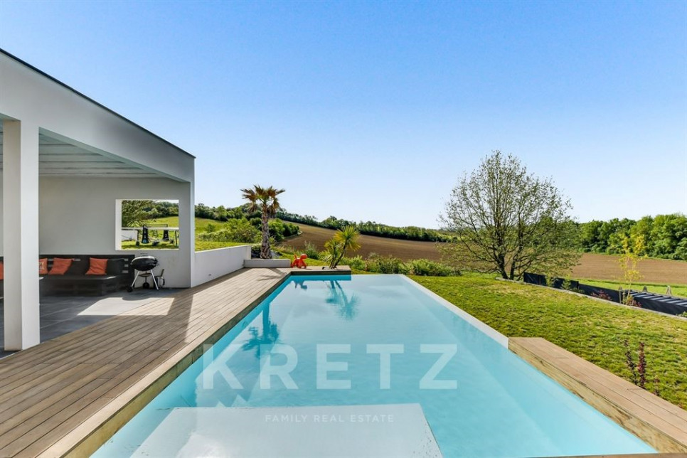 Maison d'architecte à vendre dans le quartier Saint Clair-Coteaux
