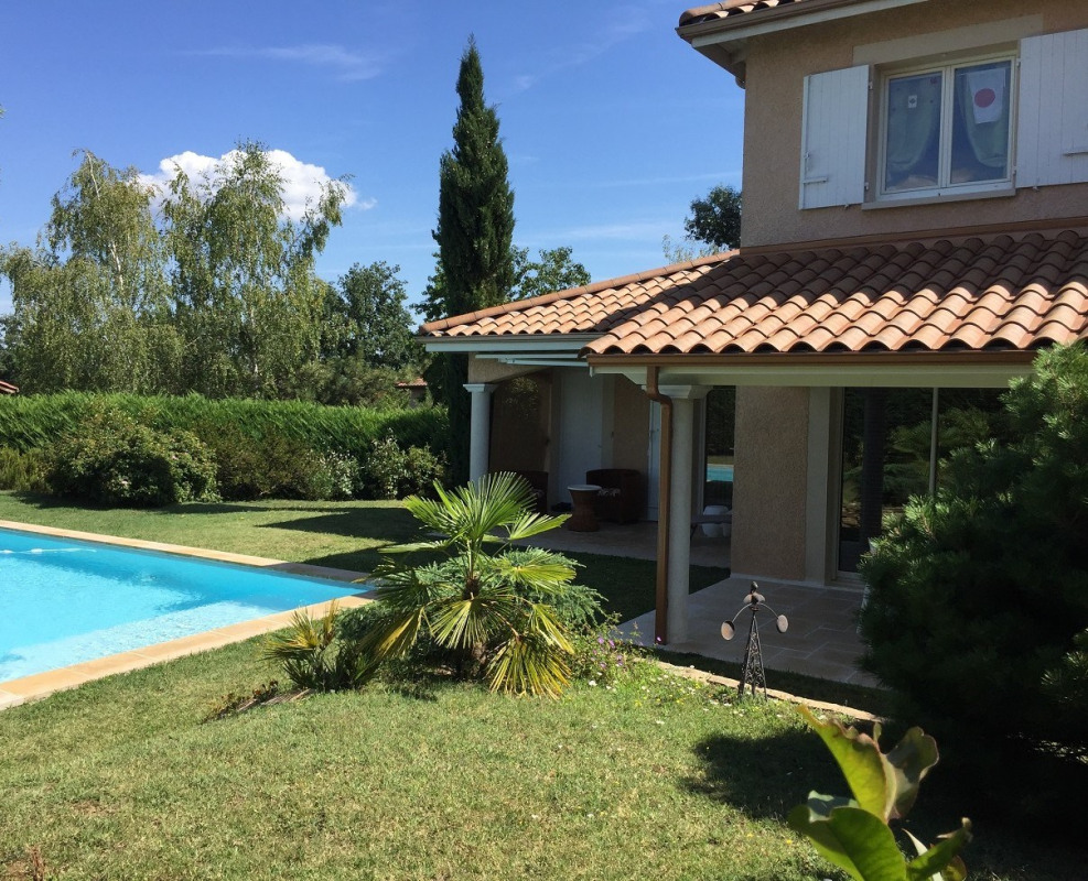 Immobilier De Prestige A Vendre A Francheville 69340 Acheter Immobilier De Prestige A Francheville